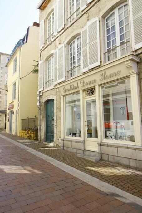 Quartier Historique Du Chateau Bel Appt Meuble Pau Zewnętrze zdjęcie